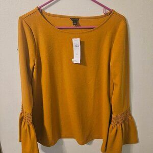 Ann Taylor long-sleeve gold top, size small
